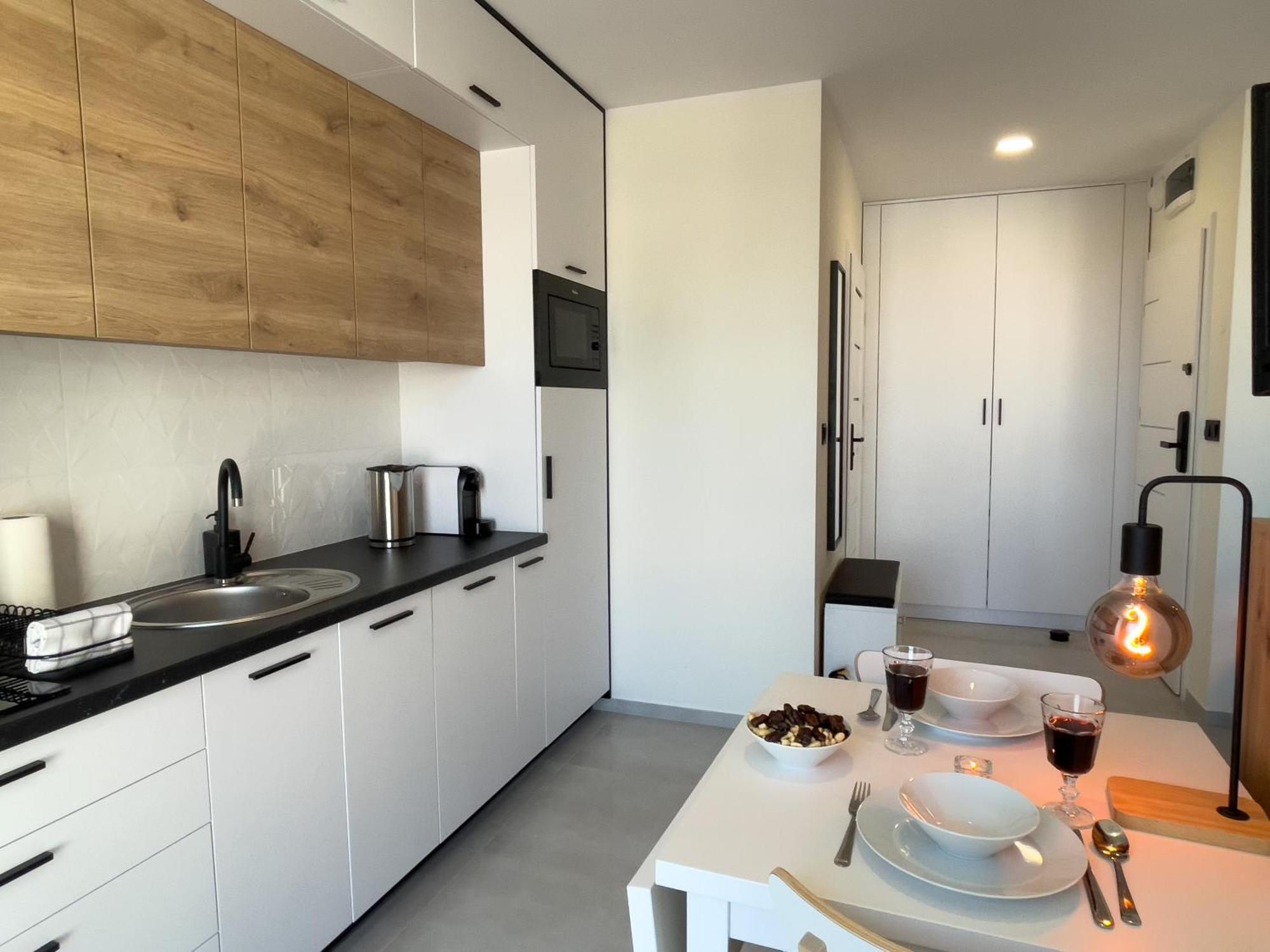 Urban Apartments Premium Baildona 18B, Free Garage, Self Check-In Katowice Esterno foto