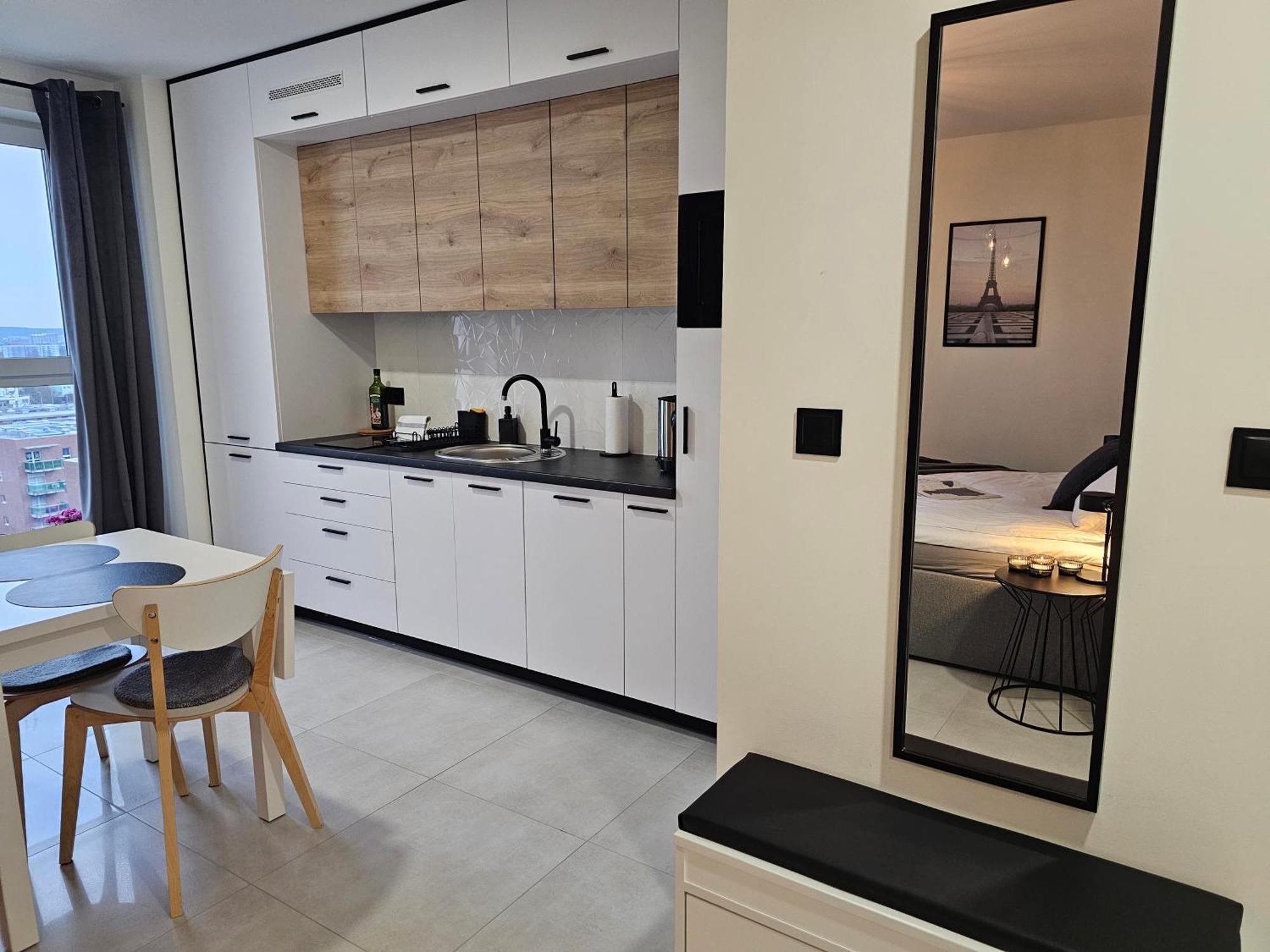 Urban Apartments Premium Baildona 18B, Free Garage, Self Check-In Katowice Esterno foto